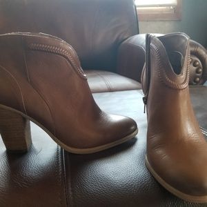 Vince Camuto Felishan Bootie